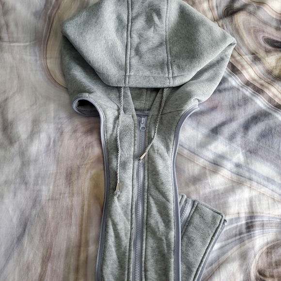 NWOT JouJou Black Pleather Moto Jacket with Removable Hood - Picture 14 of 14